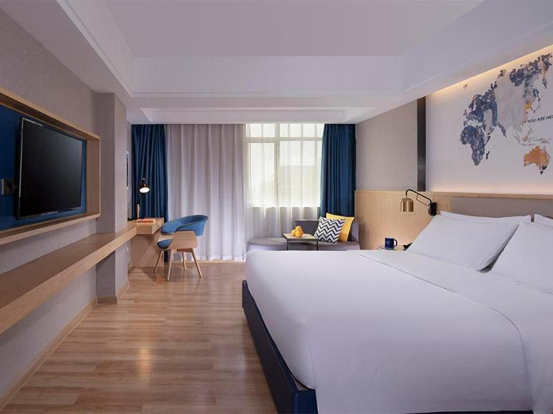 Kyriad Marvelous Hotel Dongguan Changan Light Rail Station Dış mekan fotoğraf